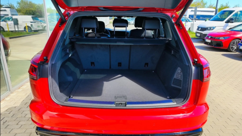 VOLKSWAGEN Touareg Touareg 3.0 V6 TFSI 4Motion R-Line Nowy