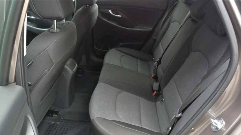 HYUNDAI i30 i30 1.0 T-GDI Smart