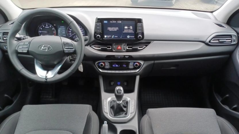 HYUNDAI i30 i30 1.0 T-GDI Smart