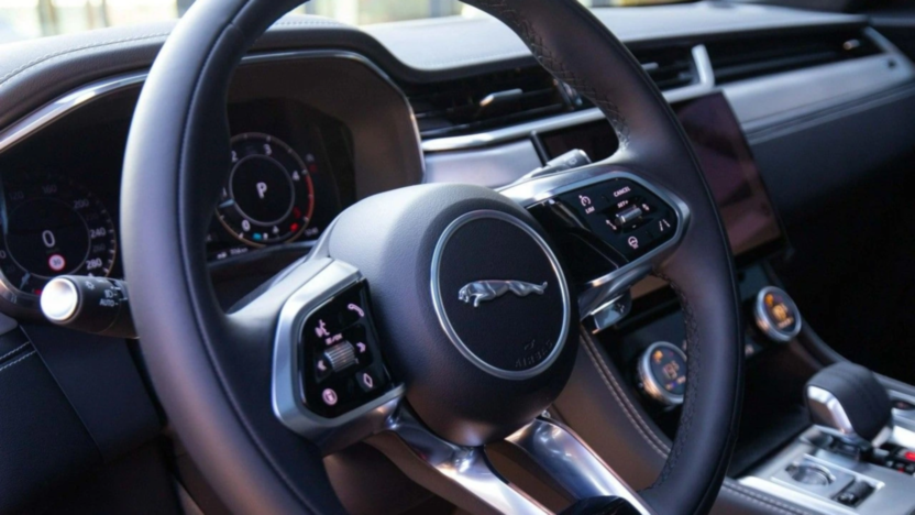 JAGUAR F-Pace F-Pace 2.0 D200 mHEV AWD R-Dynamic SE