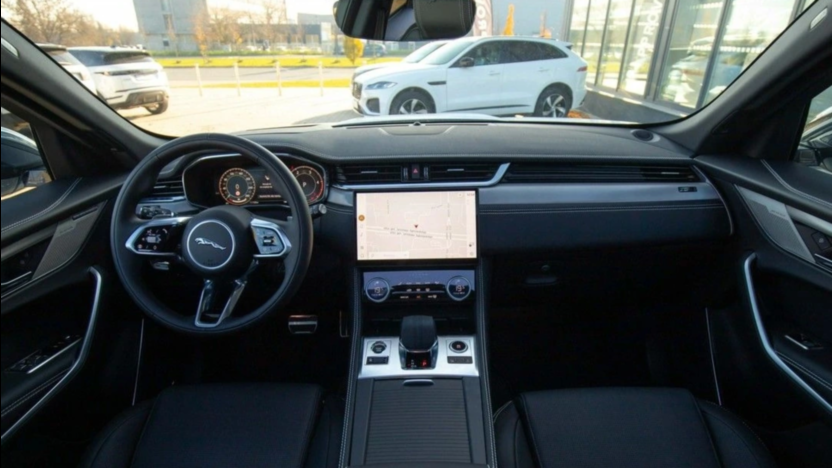 JAGUAR F-Pace F-Pace 2.0 D200 mHEV AWD R-Dynamic SE