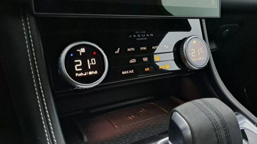JAGUAR F-Pace F-Pace 2.0 P250 mHEV AWD R-Dynamic S