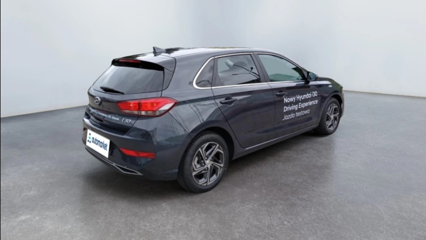 HYUNDAI i30 i30 1.5 T-GDI 48V Smart
