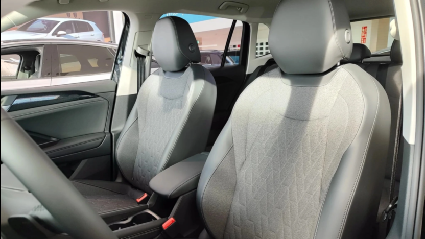 VOLKSWAGEN Tiguan Tiguan 2.0 TDI Life Plus DSG Nowy