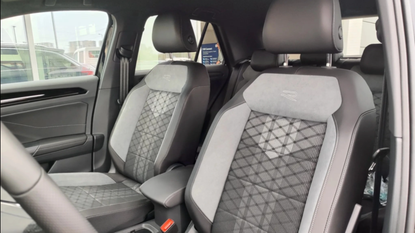 VOLKSWAGEN T-ROC T-ROC 1.5 TSI R-Line Plus Nowy