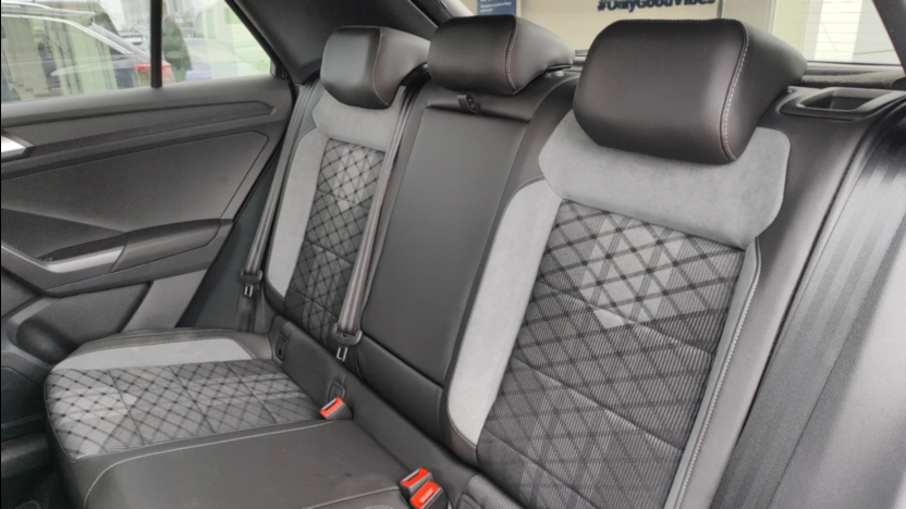 VOLKSWAGEN T-ROC T-ROC 1.5 TSI R-Line Plus Nowy