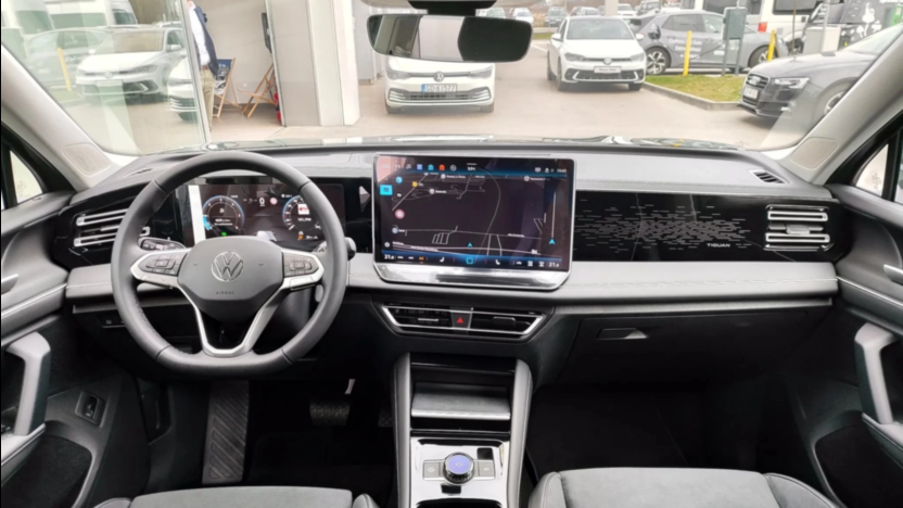 VOLKSWAGEN Tiguan Tiguan 1.5 eHybrid PHEV Elegance DSG Nowy