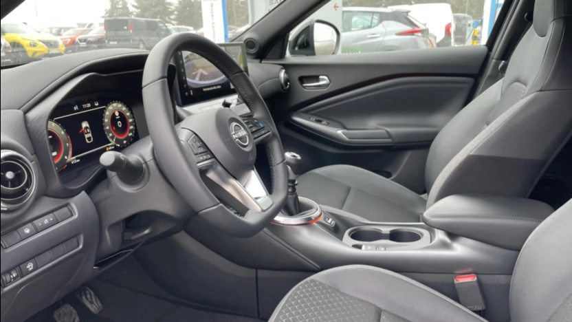 NISSAN Juke Juke 1.0 DIG-T N-Connecta