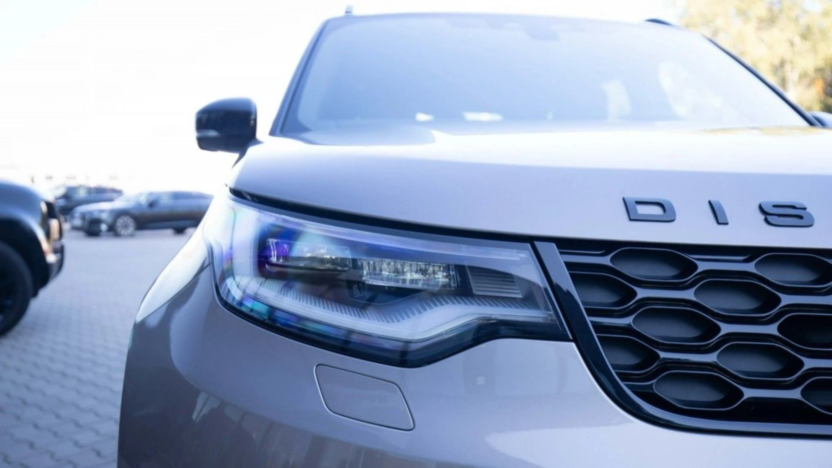 LAND ROVER Discovery Discovery V 3.0 D250 mHEV Dynamic SE