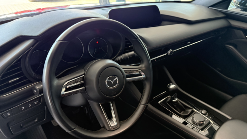 MAZDA 3 3 2.0 mHEV Homura