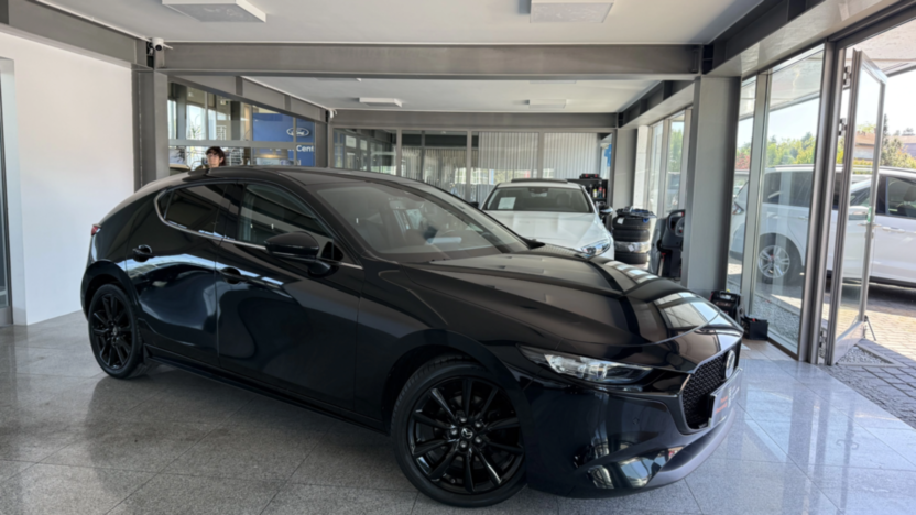 MAZDA 3 3 2.0 mHEV Homura