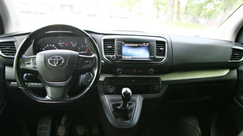 TOYOTA Proace Verso Proace Verso 2.0 D4-D Long Business