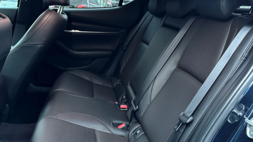 MAZDA 3 3 2.0 mHEV Exclusive-Line aut