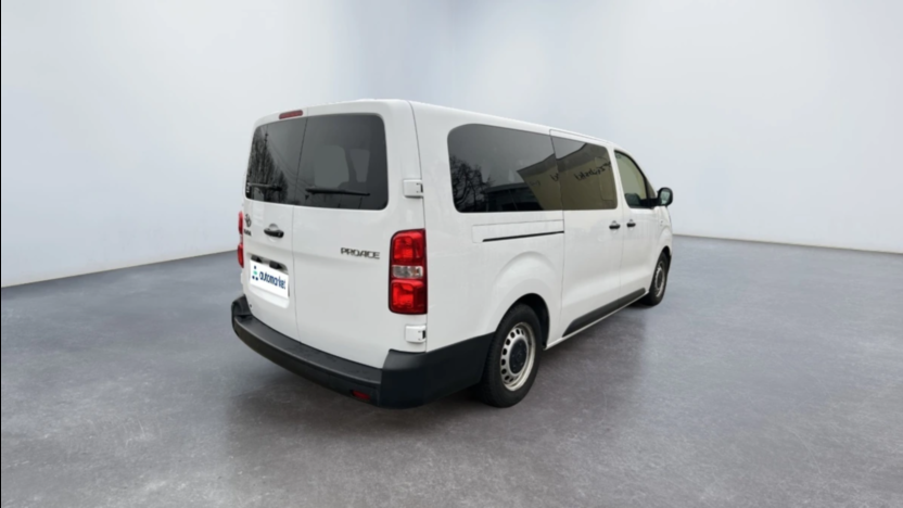 TOYOTA Proace  Proace Verso 2.0 D4-D Medium Combi
