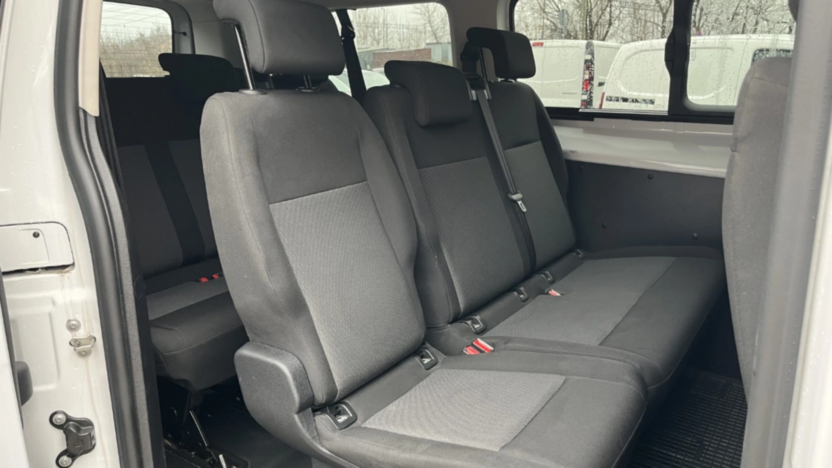 TOYOTA Proace  Proace Verso 2.0 D4-D Medium Combi