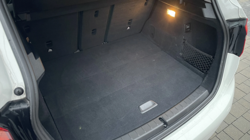 BMW Seria 2 216d aut