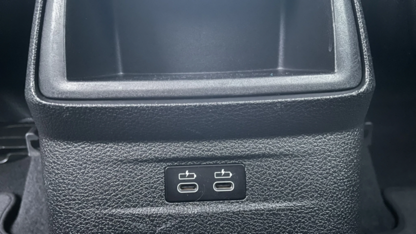 BMW Seria 2 216d aut