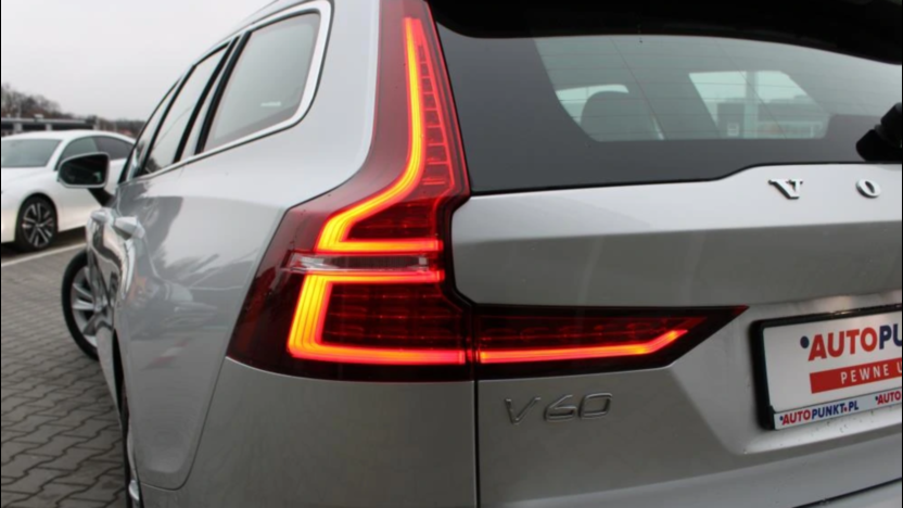 VOLVO V60 V60 B4 D Momentum Pro aut