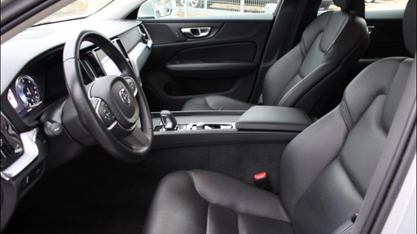 VOLVO V60 V60 B4 D Momentum Pro aut
