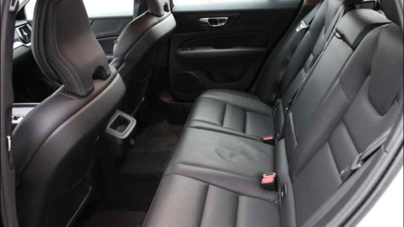 VOLVO V60 V60 B4 D Momentum Pro aut