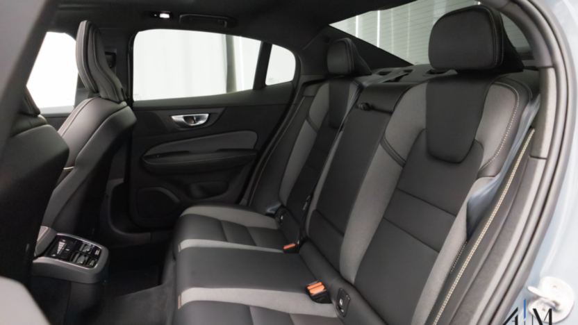 VOLVO S60 S60 B5 B AWD Ultimate Dark aut