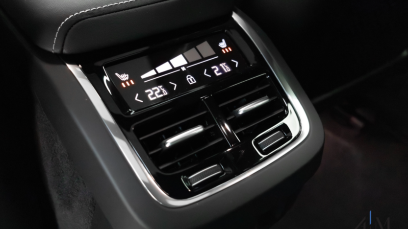VOLVO S60 S60 B5 B AWD Ultimate Dark aut