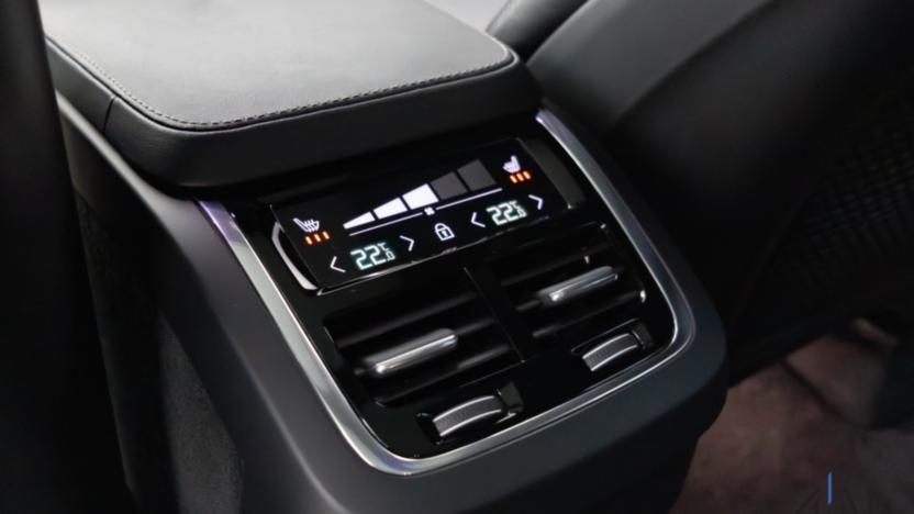 VOLVO XC90 XC90 B5 D AWD Ultimate Dark 7os aut