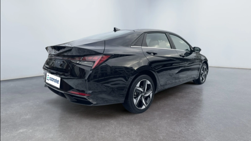 HYUNDAI Elantra Elantra 1.6 Executive CVT