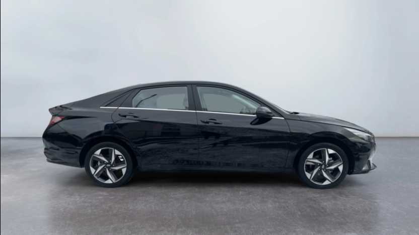 HYUNDAI Elantra Elantra 1.6 Executive CVT