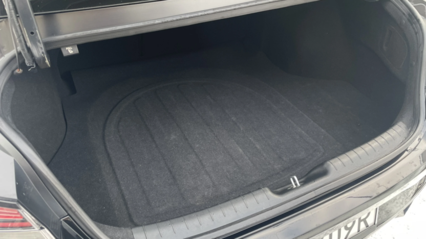 HYUNDAI Elantra Elantra 1.6 Executive CVT