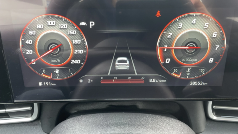 HYUNDAI Elantra Elantra 1.6 Executive CVT