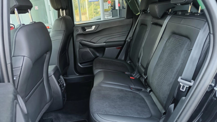 FORD Kuga Kuga 2.5 FHEV FWD Active eCVT
