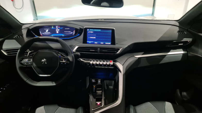 PEUGEOT 3008 3008 1.2 PureTech Allure Pack S&S EAT8 Nowy