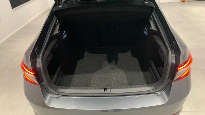 SKODA Superb Superb 1.5 TSI Ambition DSG