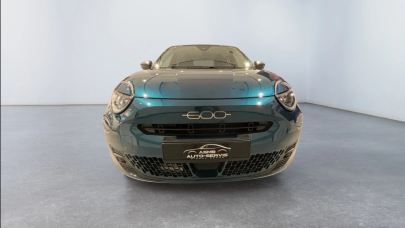 FIAT 600 600 1.2 Turbo Hybrid eDCT Nowy