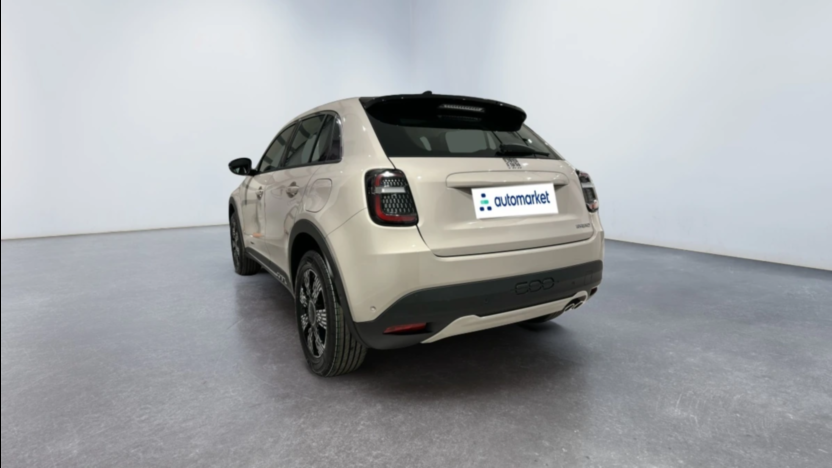 FIAT 600 600 1.2 Turbo Hybrid eDCT Nowy