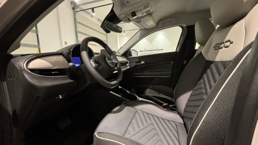 FIAT 600 600 1.2 Turbo Hybrid eDCT Nowy