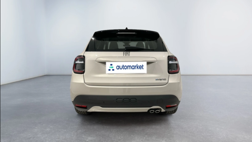 FIAT 600 600 1.2 Turbo Hybrid eDCT Nowy