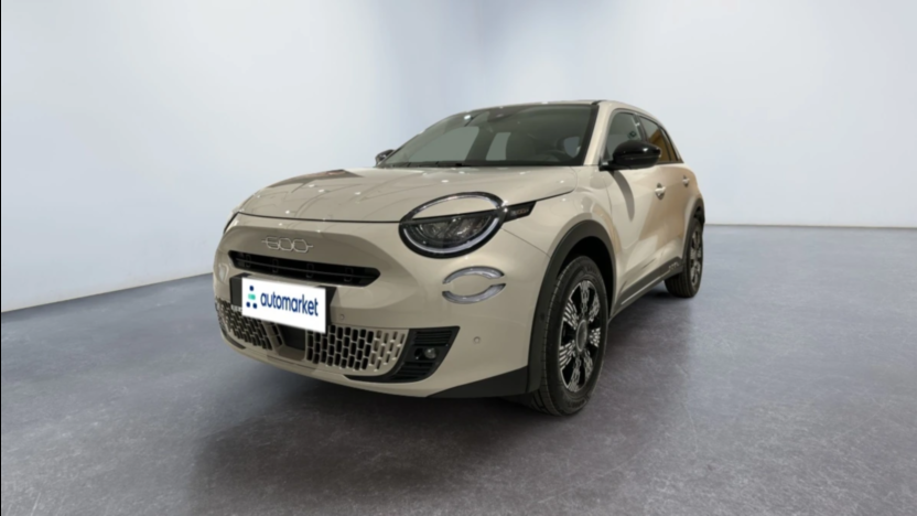 FIAT 600 600 1.2 Turbo Hybrid eDCT Nowy