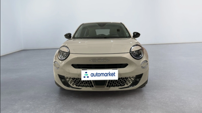 FIAT 600 600 1.2 Turbo Hybrid eDCT Nowy