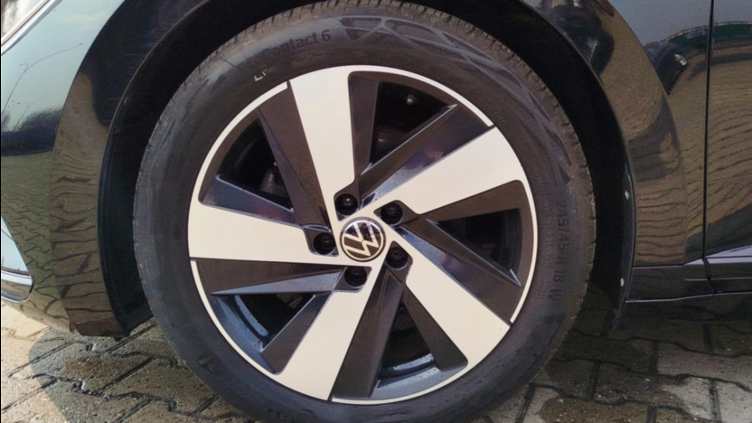 VOLKSWAGEN Arteon Arteon 1.5 TSI Essence