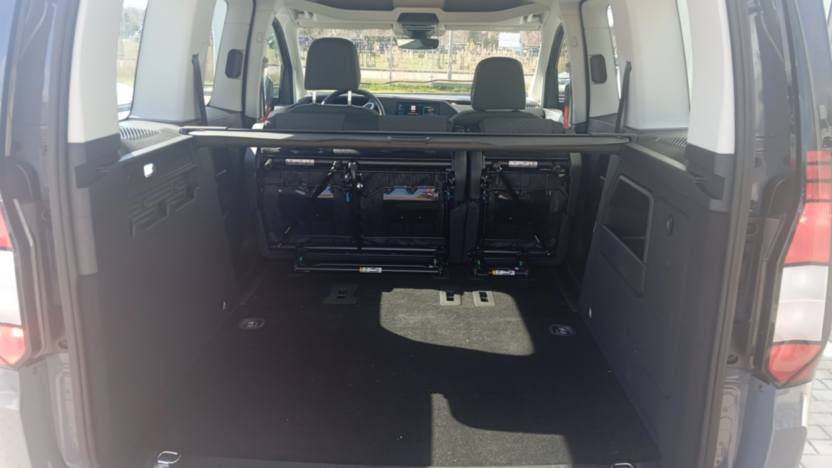 VOLKSWAGEN Caddy osobowy Caddy 2.0 TDI Life DSG