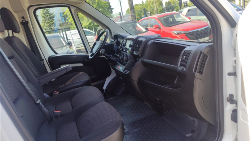 PEUGEOT Boxer Boxer 335 BlueHDi L3H3