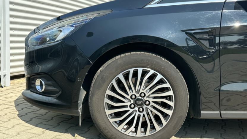 FORD S-MAX S-MAX 2.0 TDCi Titanium PowerShift