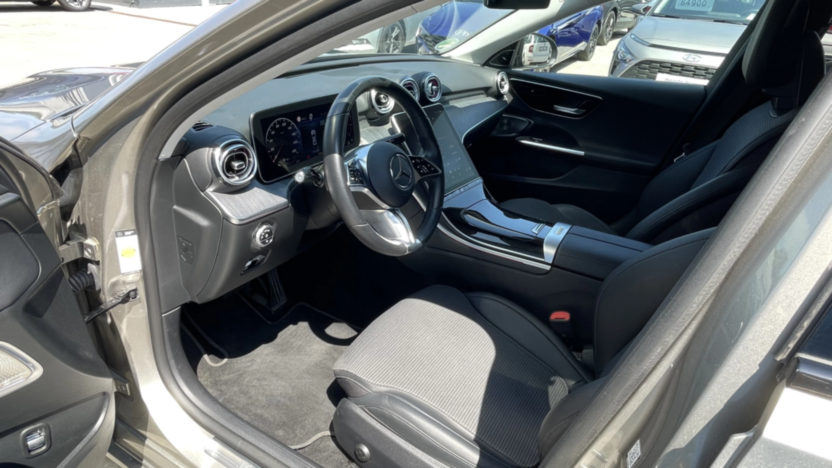 MERCEDES-BENZ C Klasa C 300 4MATIC 9G-TRONIC