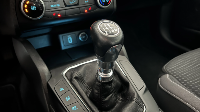 FORD Focus Focus 1.0 EcoBoost Titanium ASS