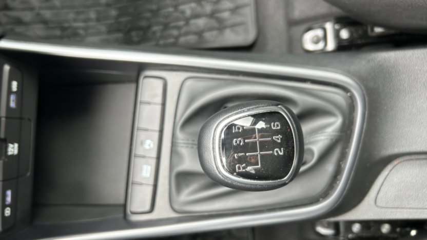 HYUNDAI Bayon Bayon 1.0 T-GDI Modern