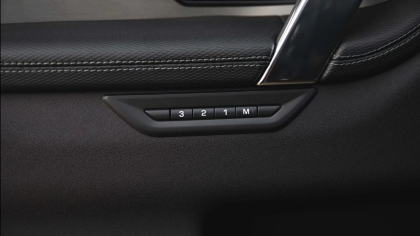 LAND ROVER Discovery Sport Discovery Sport 2.0 P200 mHEV Dynamic SE aut