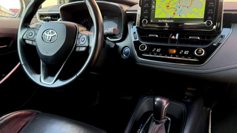 TOYOTA Corolla Corolla 1.8 Hybrid Selection