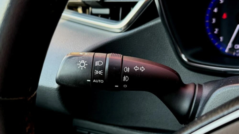 TOYOTA Corolla Corolla 1.8 Hybrid Selection